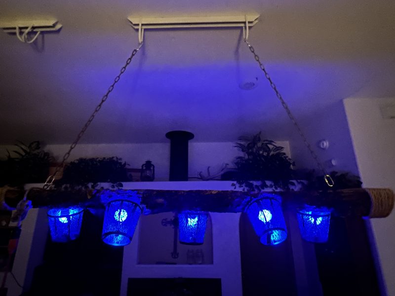 Handcrafted Rustic 5-Light Log Chandelier - Image 8